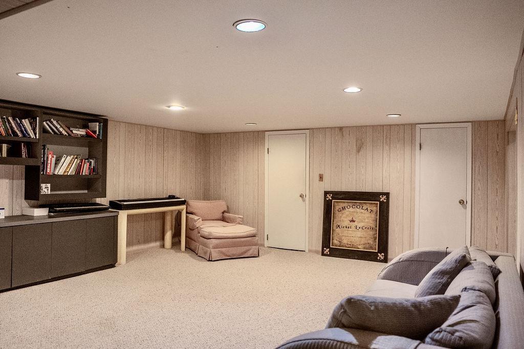 Single Family Pine  Nassau County, NY 11797, MLS-878101-33