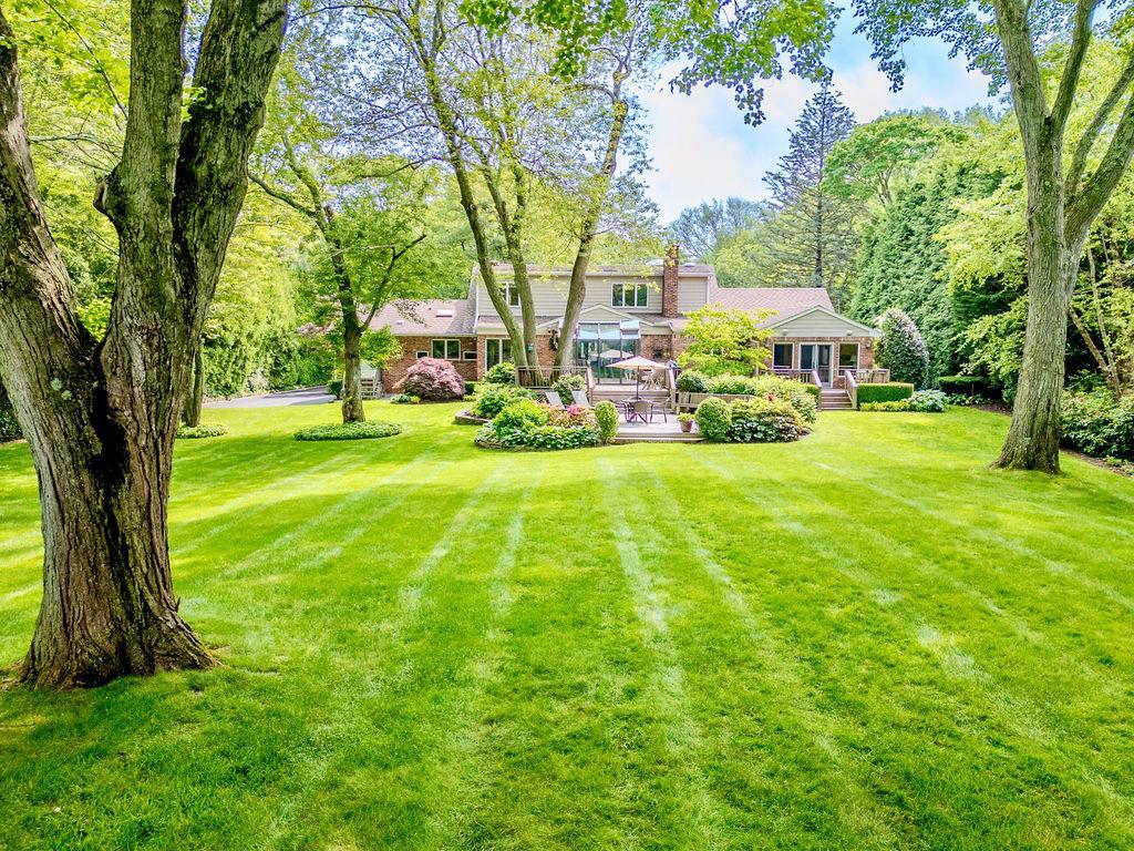 Single Family Pine  Nassau County, NY 11797, MLS-878101-39