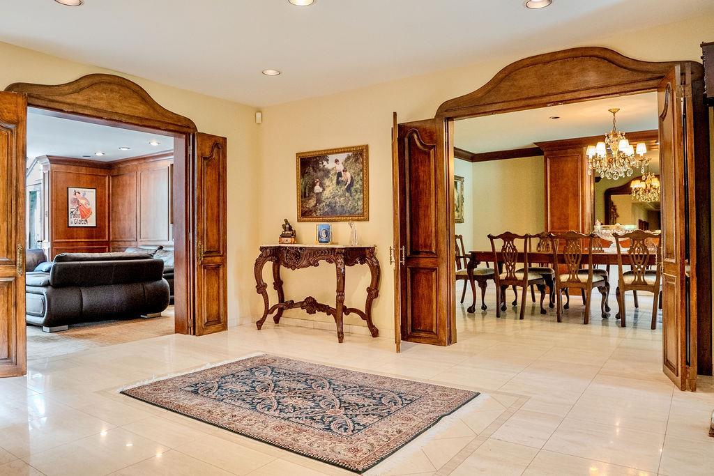 Single Family Pine  Nassau County, NY 11797, MLS-878101-4