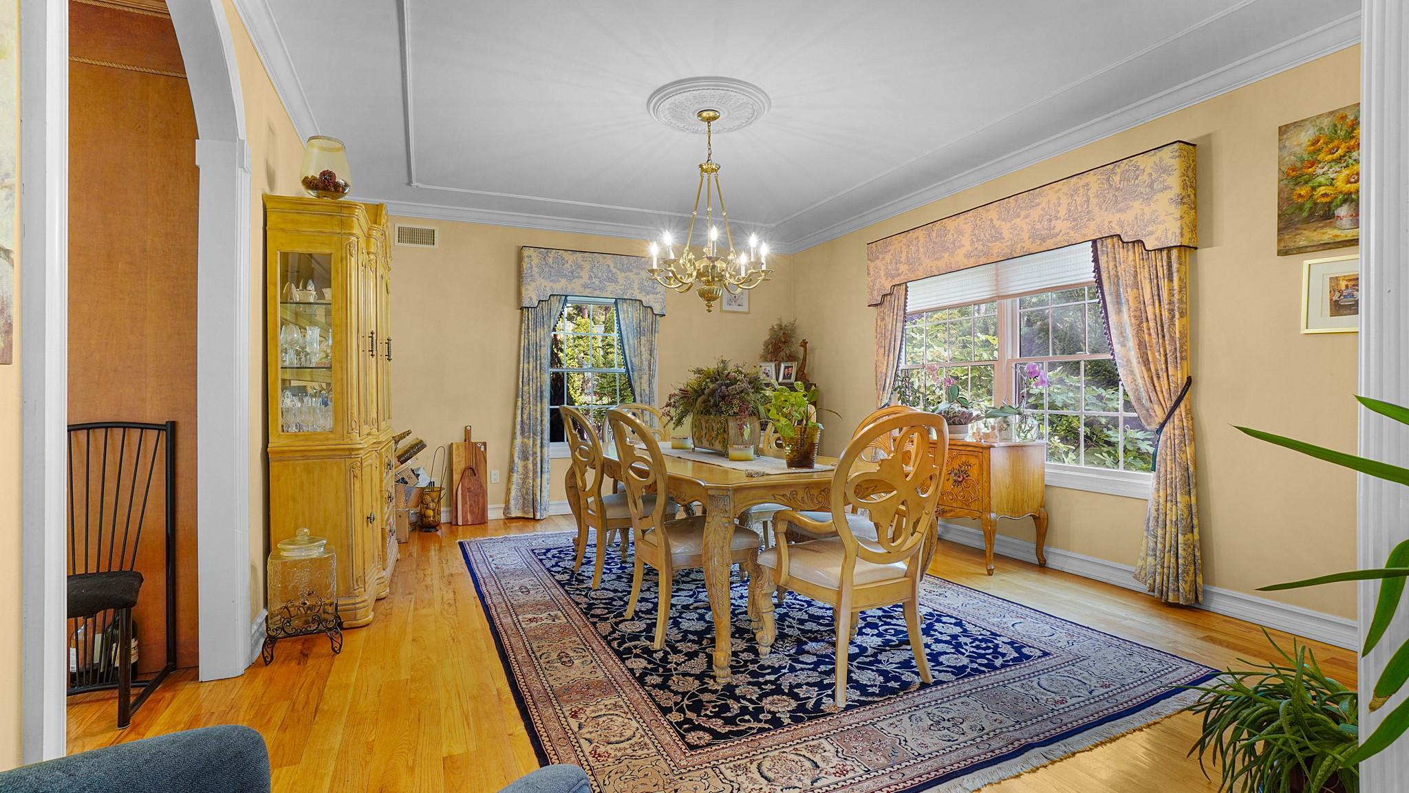 Single Family Lidge  Suffolk County, NY 11738, MLS-878115-15