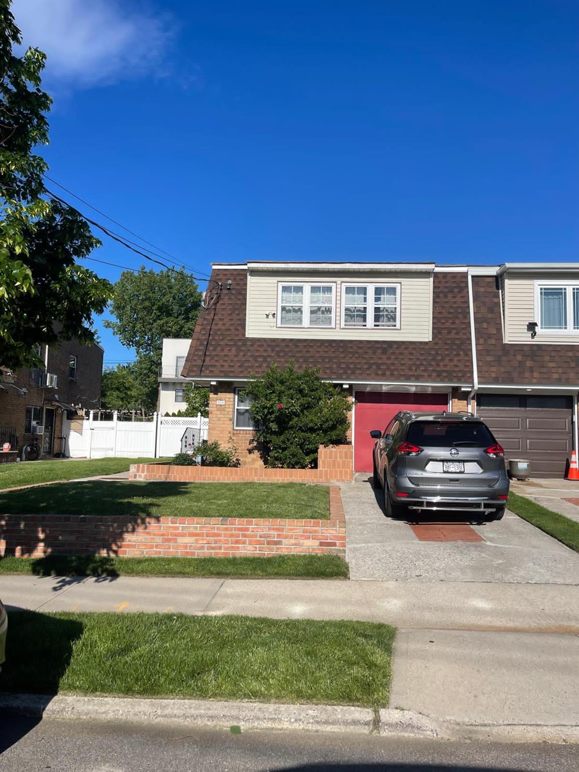 Single Family 127th  Queens, NY 11356, MLS-878138-25