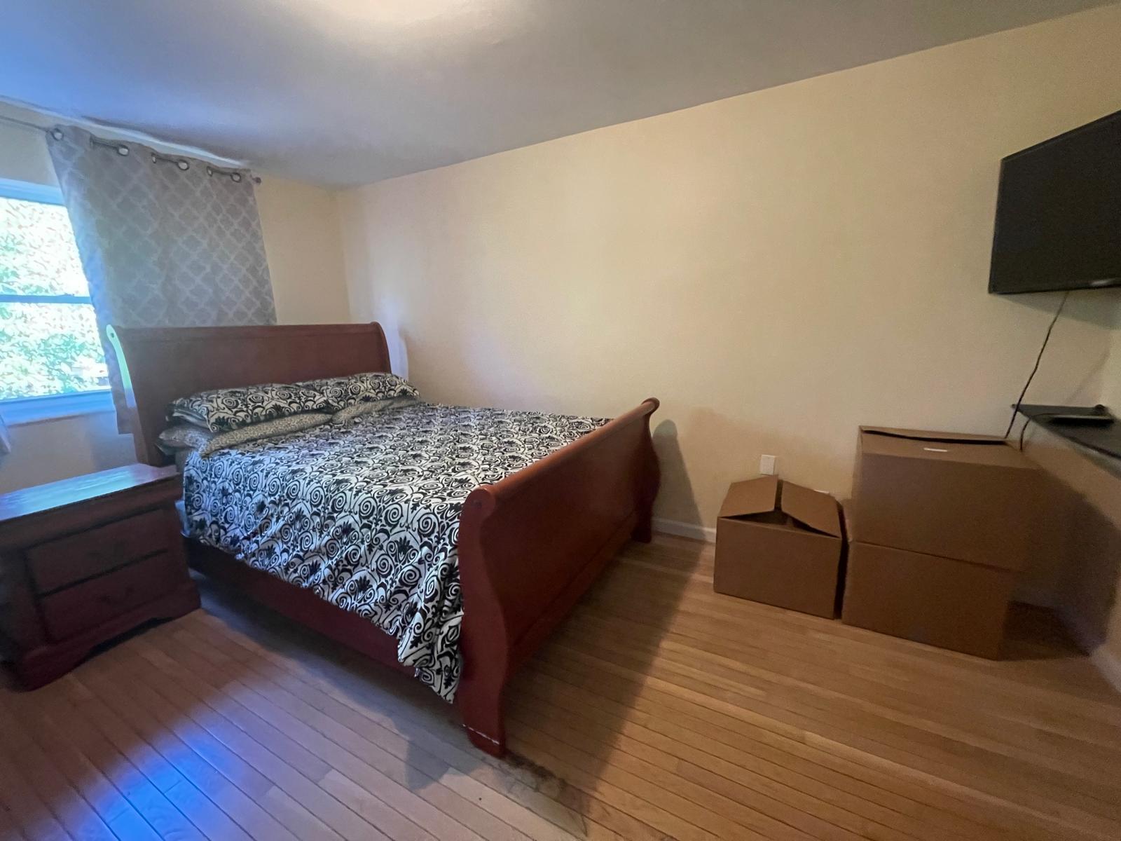 Single Family 127th  Queens, NY 11356, MLS-878138-29