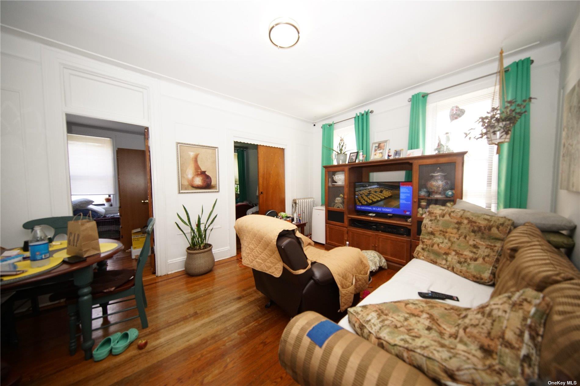 Single Family 99th Queens, NY 11368, MLS-878140-15