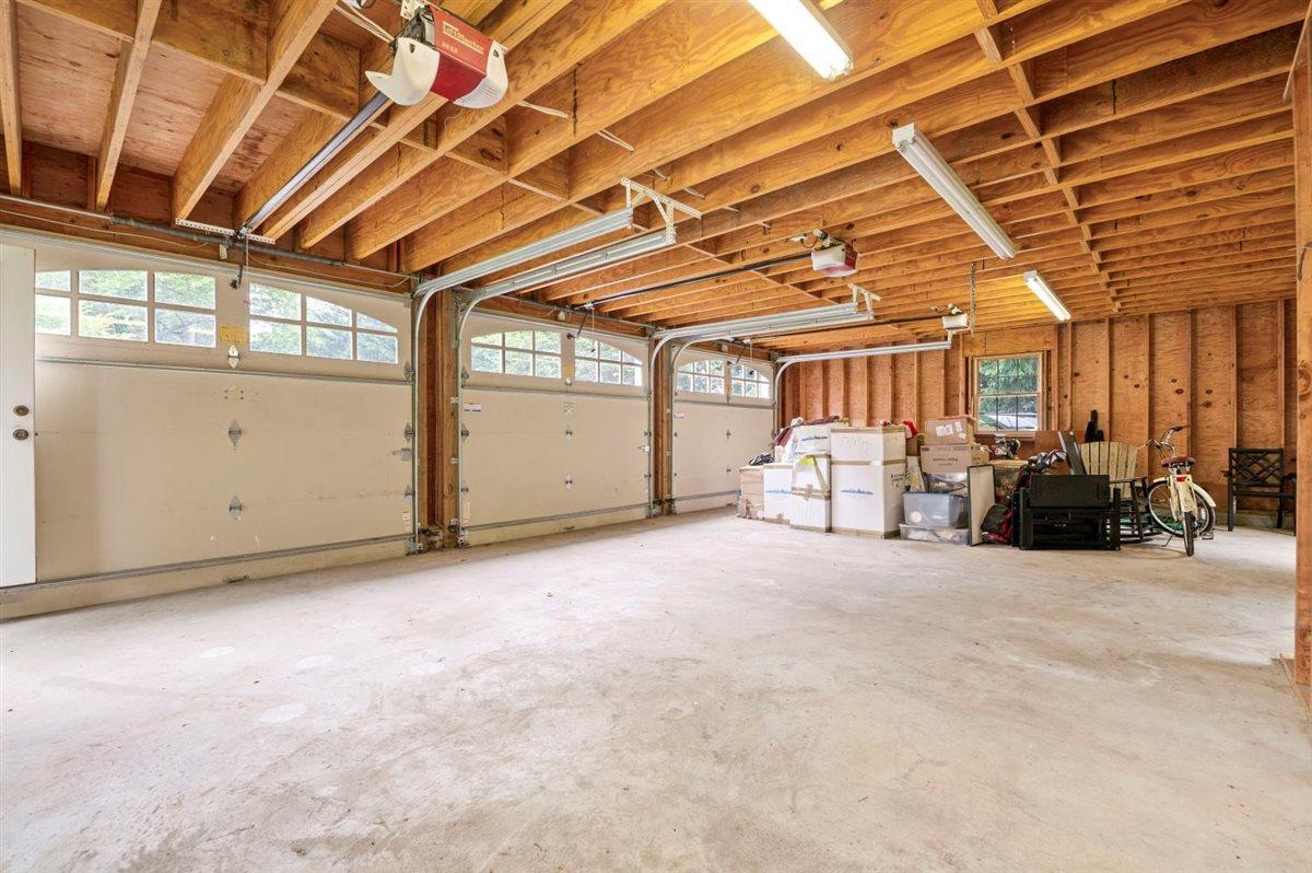 Single Family Mccouns  Nassau County, NY 11545, MLS-878181-41