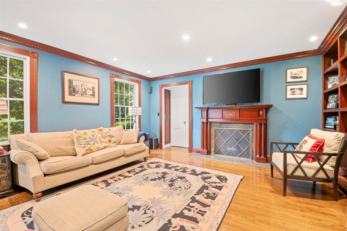 Single Family Mccouns  Nassau County, NY 11545, MLS-878181-5