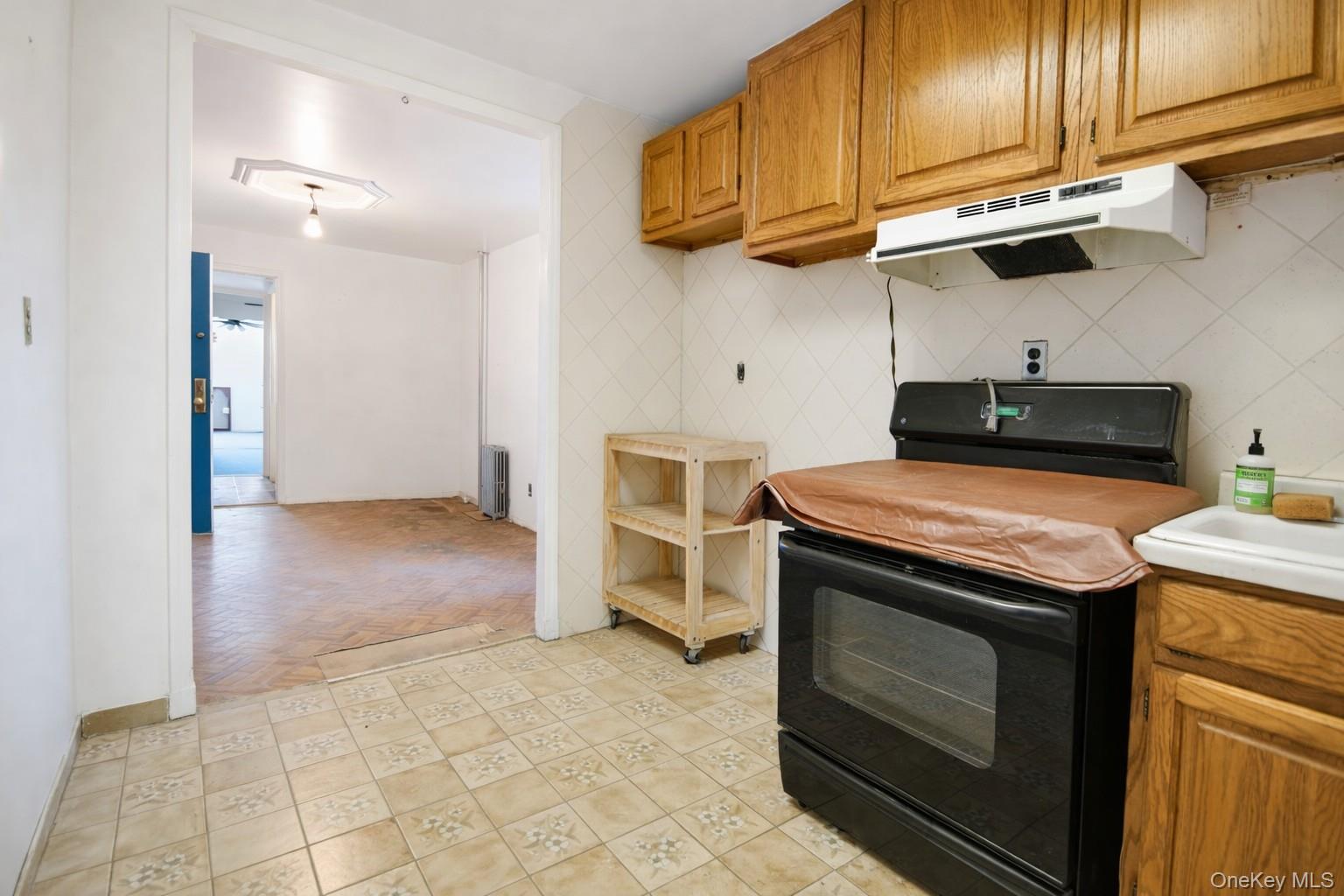 Commercial Sale Franklin Brooklyn, NY 11222, MLS-878184-8