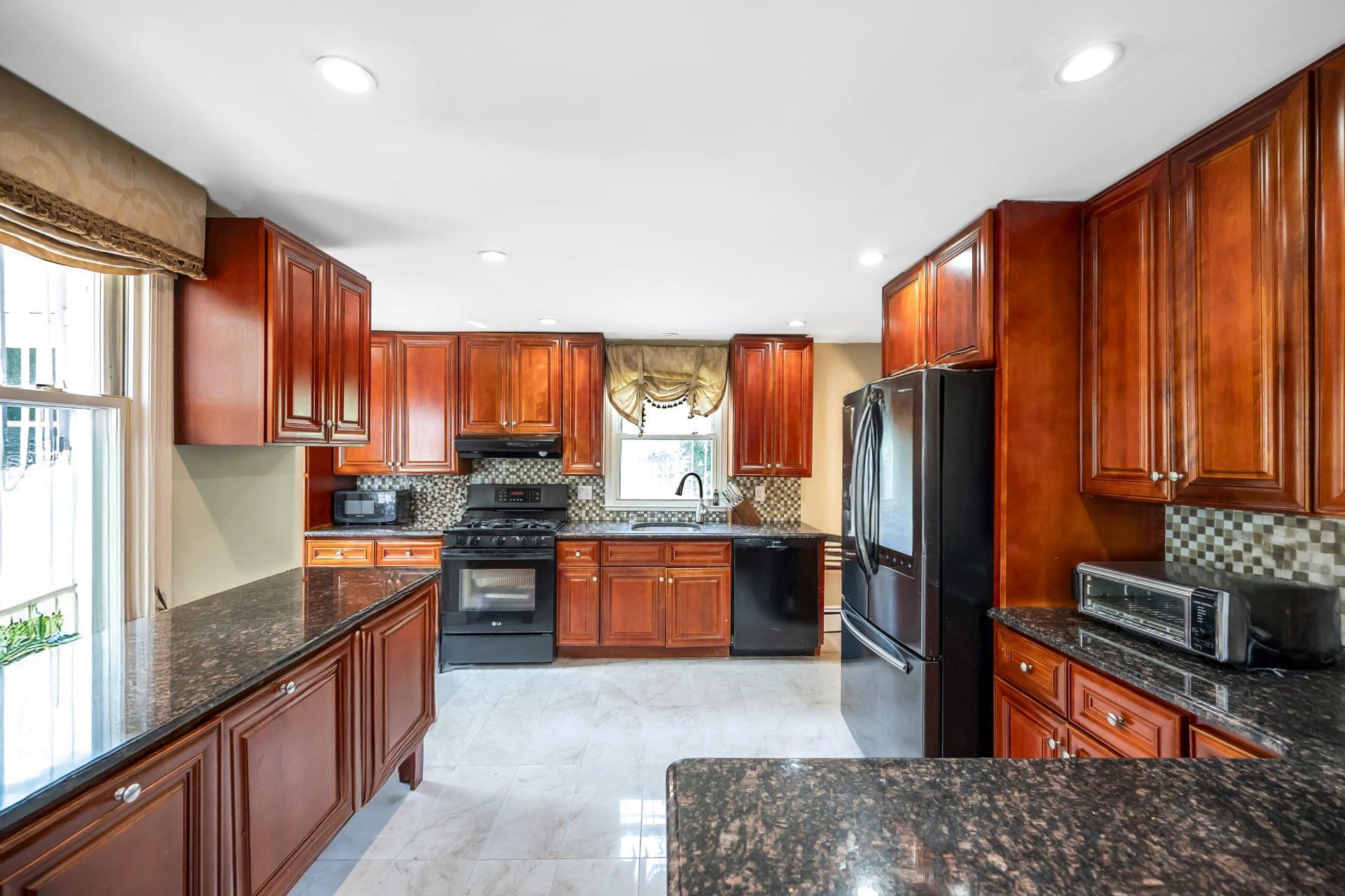Single Family Grant  Nassau County, NY 11507, MLS-878196-8