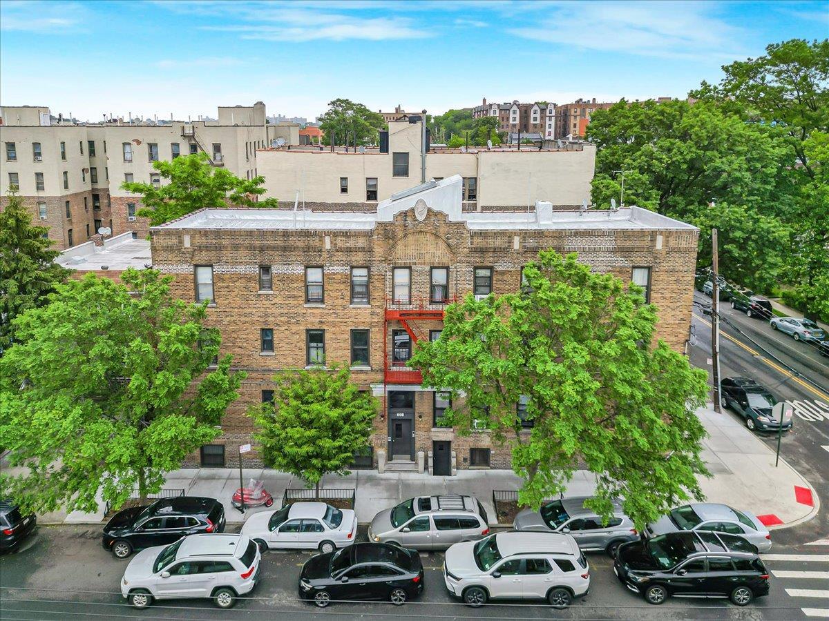 Commercial Sale Cruger  Bronx, NY 10467, MLS-878235-2