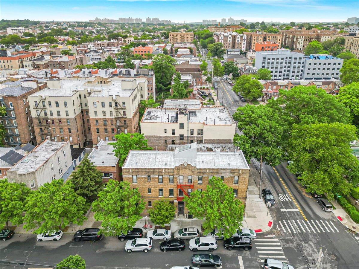 Commercial Sale Cruger  Bronx, NY 10467, MLS-878235-8