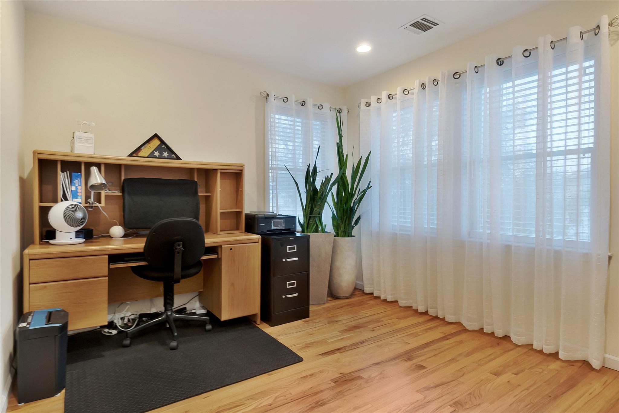 Single Family Janet  Queens, NY 11697, MLS-878244-17