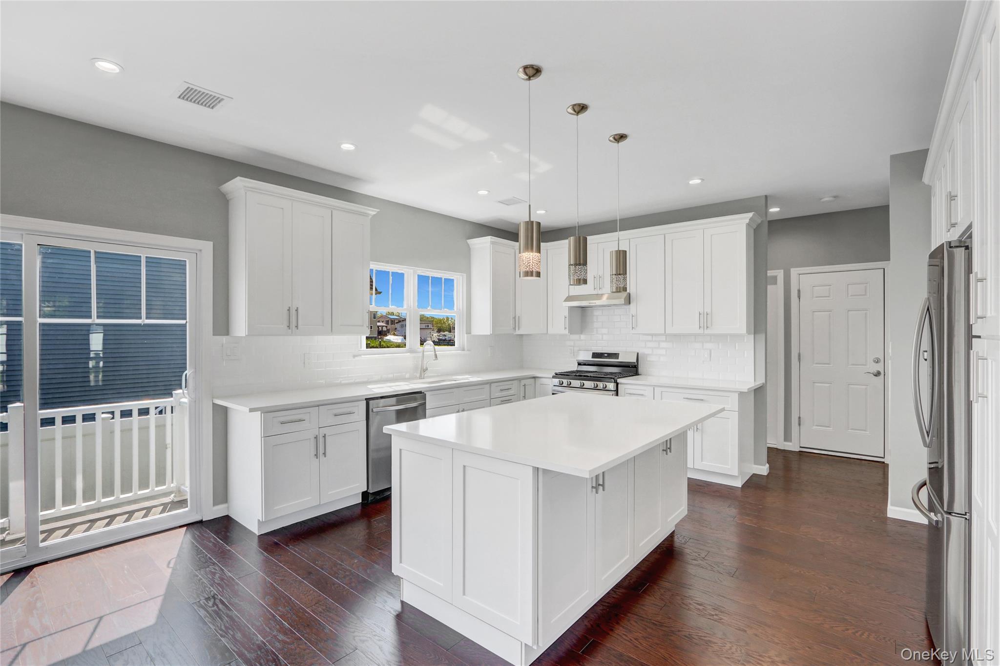 Single Family Moreland  Nassau County, NY 11572, MLS-878268-12