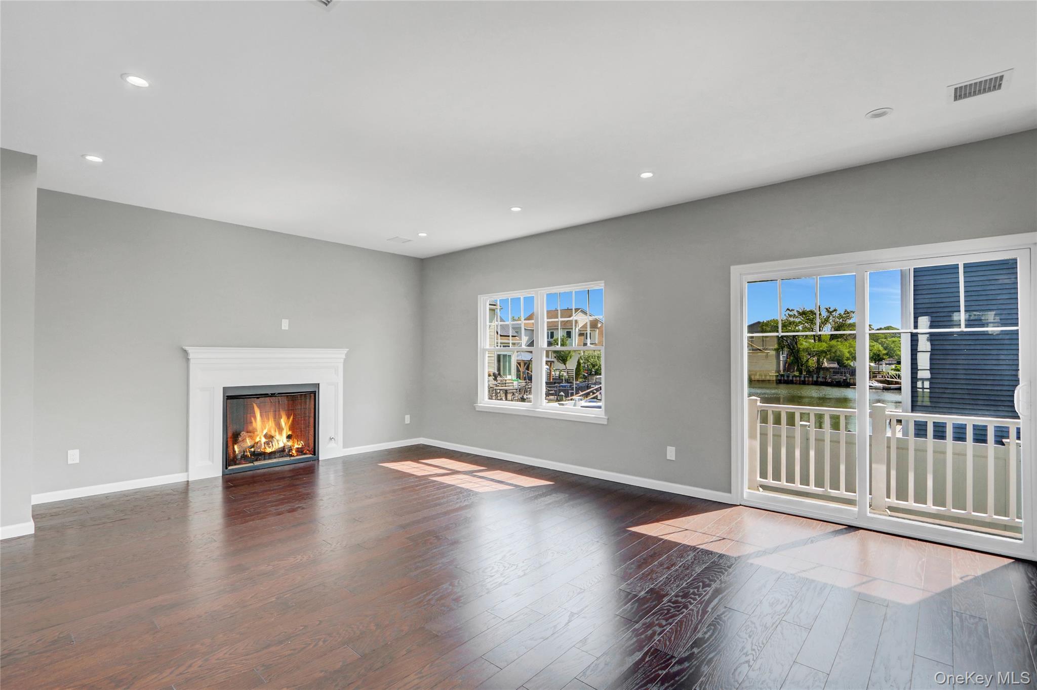 Single Family Moreland  Nassau County, NY 11572, MLS-878268-7