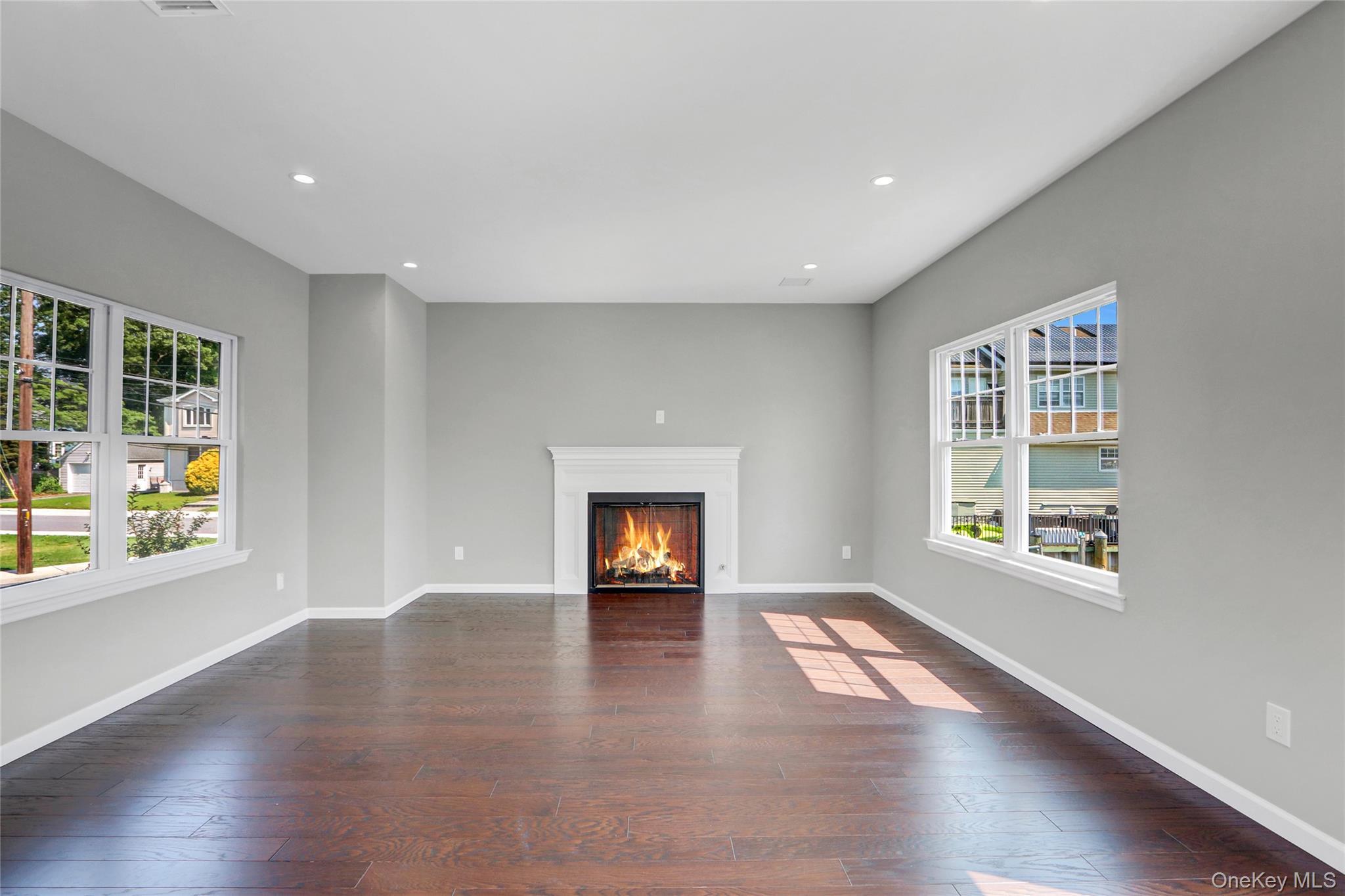 Single Family Moreland  Nassau County, NY 11572, MLS-878268-8