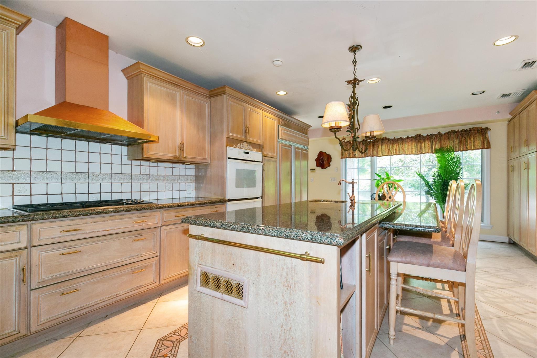 Single Family Ravine  Nassau County, NY 11023, MLS-878299-12