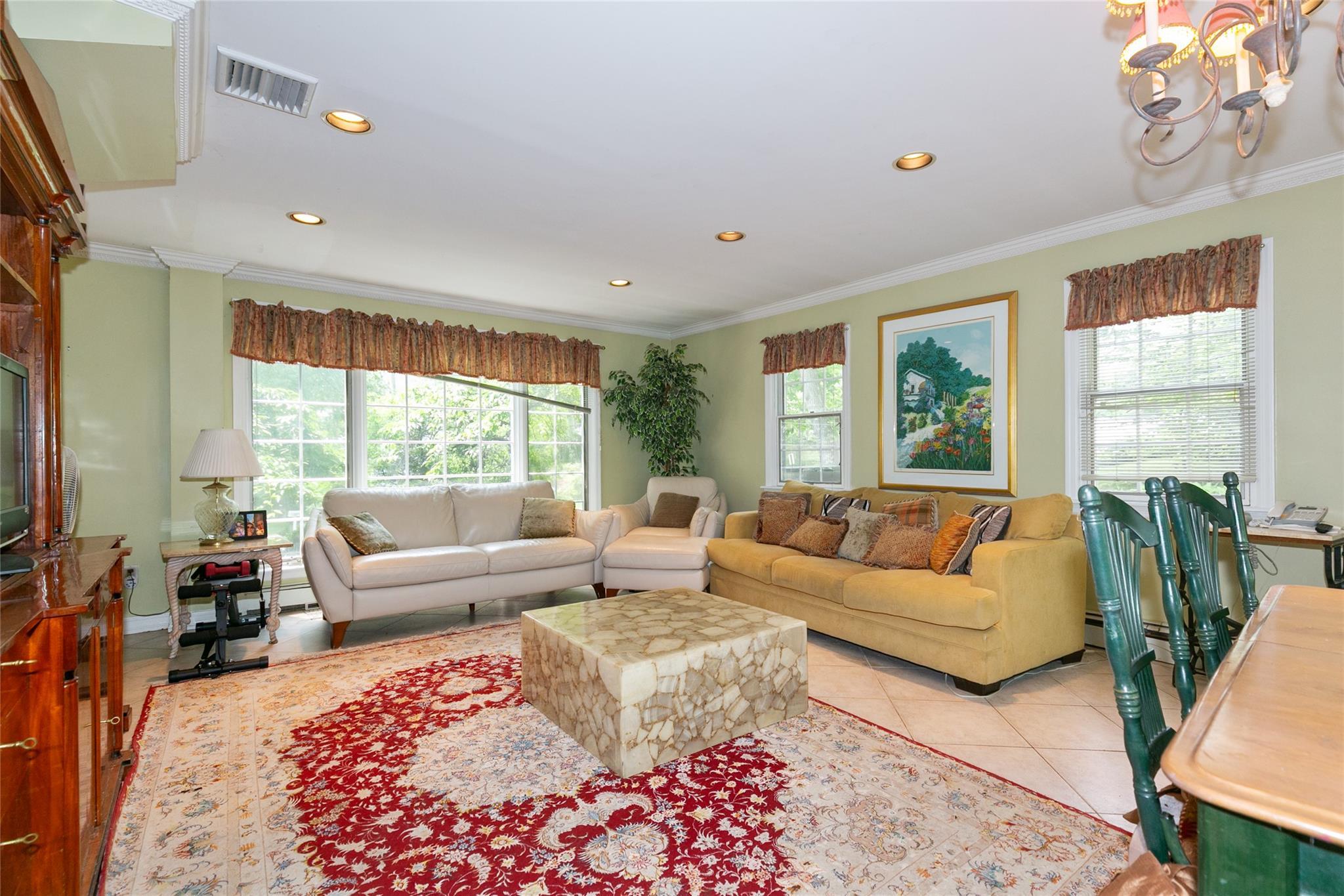 Single Family Ravine  Nassau County, NY 11023, MLS-878299-16