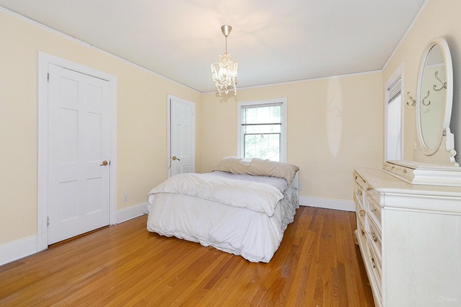 Single Family Ravine  Nassau County, NY 11023, MLS-878299-29