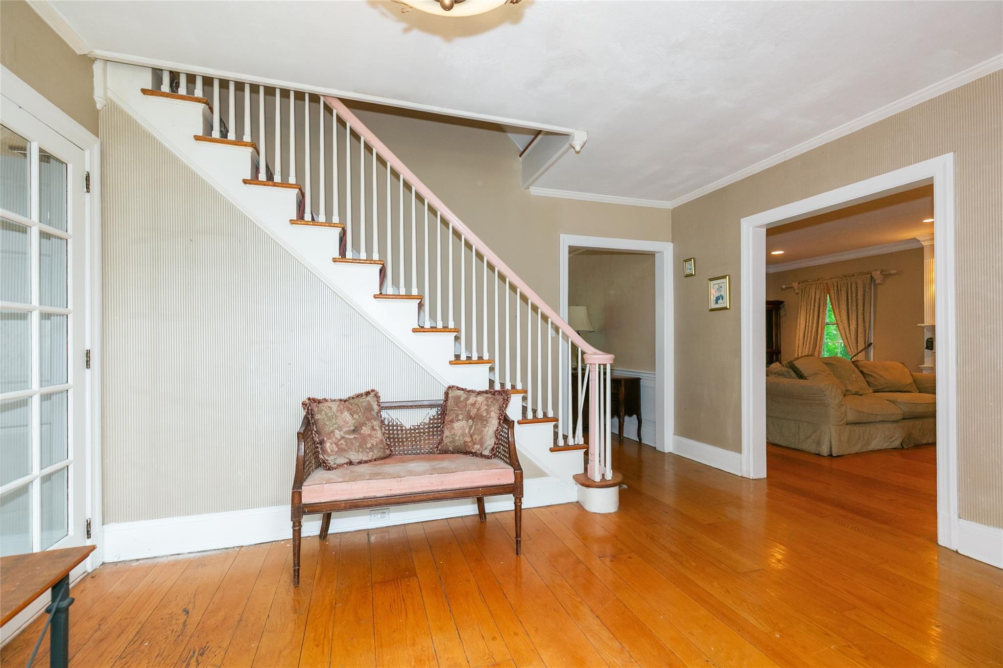 Single Family Ravine  Nassau County, NY 11023, MLS-878299-5