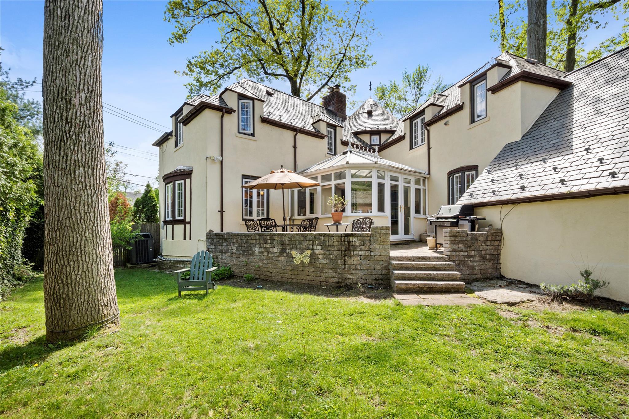 Single Family Grosvenor  Bronx, NY 10471, MLS-878300-2