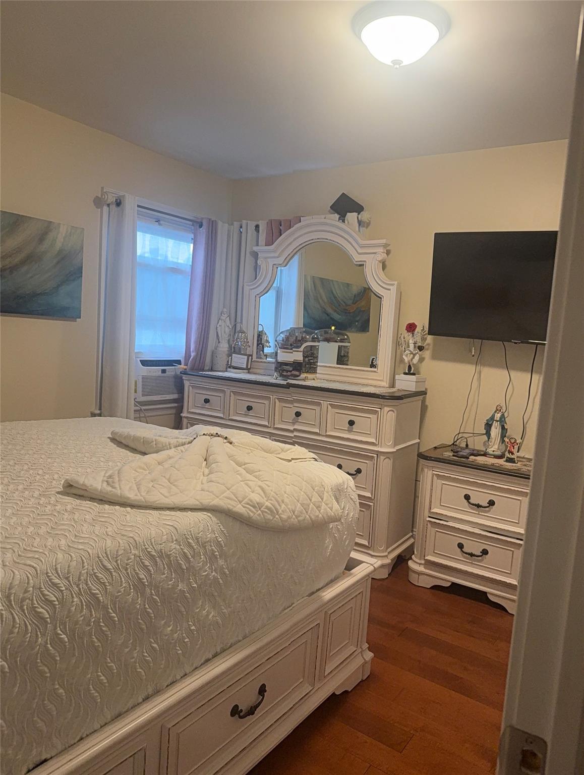 Single Family Monterey  Queens, NY 11429, MLS-878301-15
