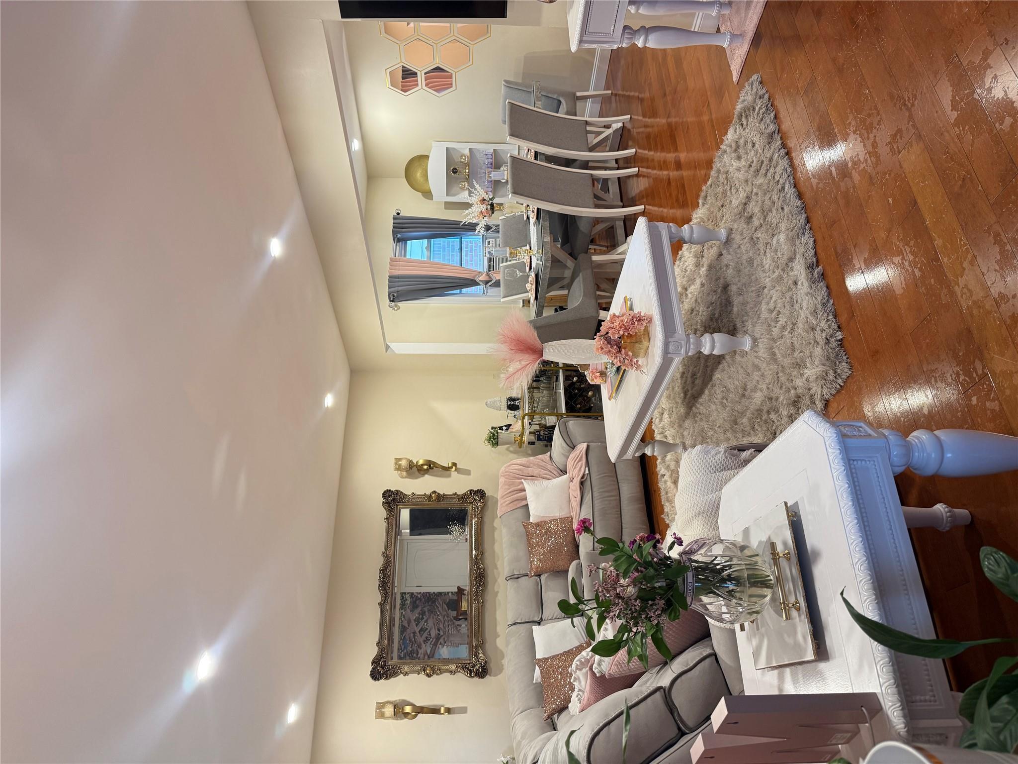 Single Family Monterey  Queens, NY 11429, MLS-878301-3