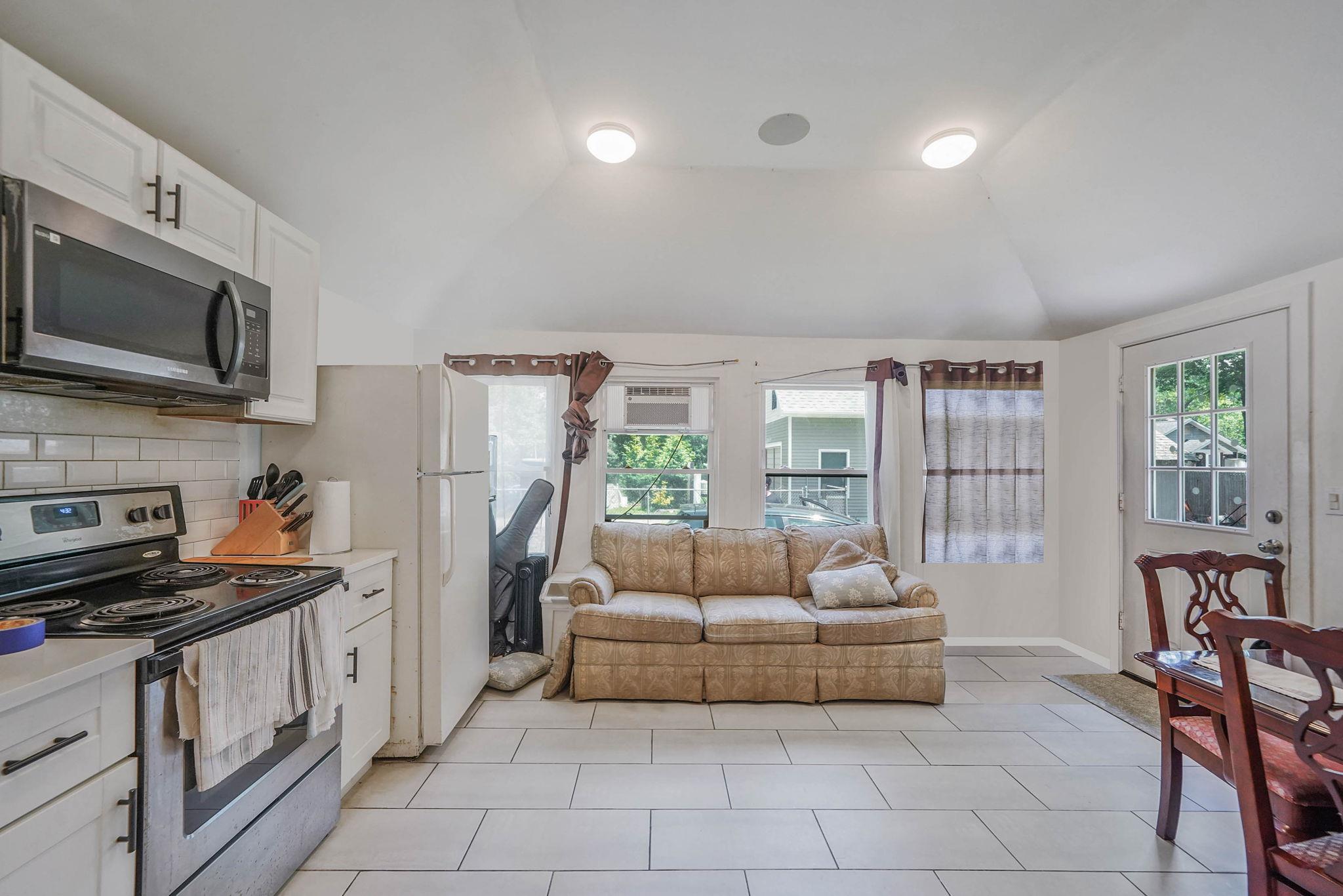 Single Family Dana  Suffolk County, NY 11950, MLS-878337-10
