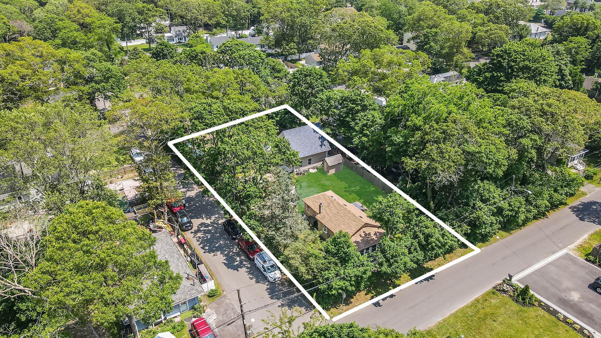 Single Family Dana  Suffolk County, NY 11950, MLS-878337-26