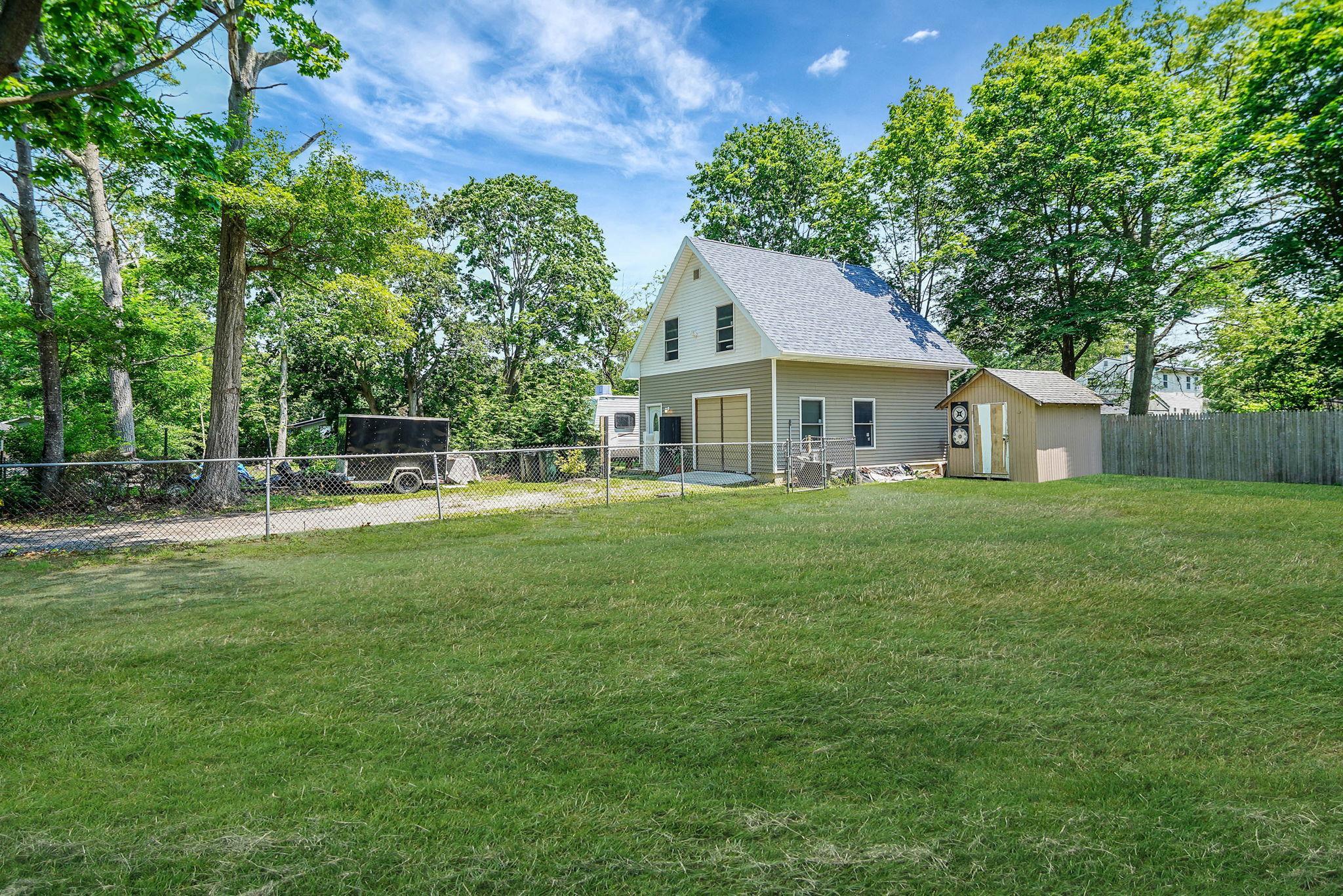 Single Family Dana  Suffolk County, NY 11950, MLS-878337-8