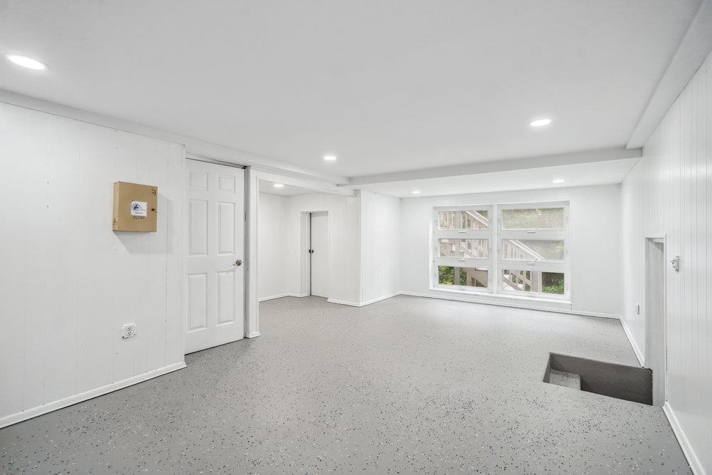 Single Family Montauk Suffolk County, NY 11968, MLS-878372-17