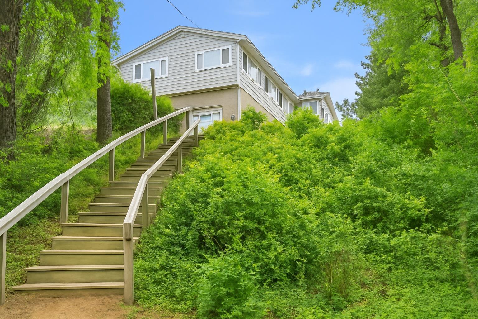 Single Family Montauk Suffolk County, NY 11968, MLS-878372-28