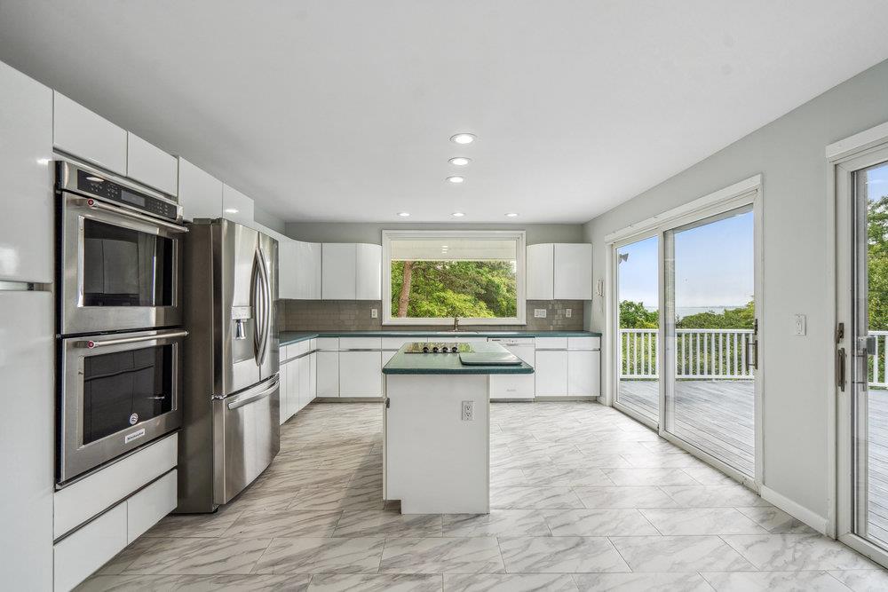 Single Family Montauk Suffolk County, NY 11968, MLS-878372-5