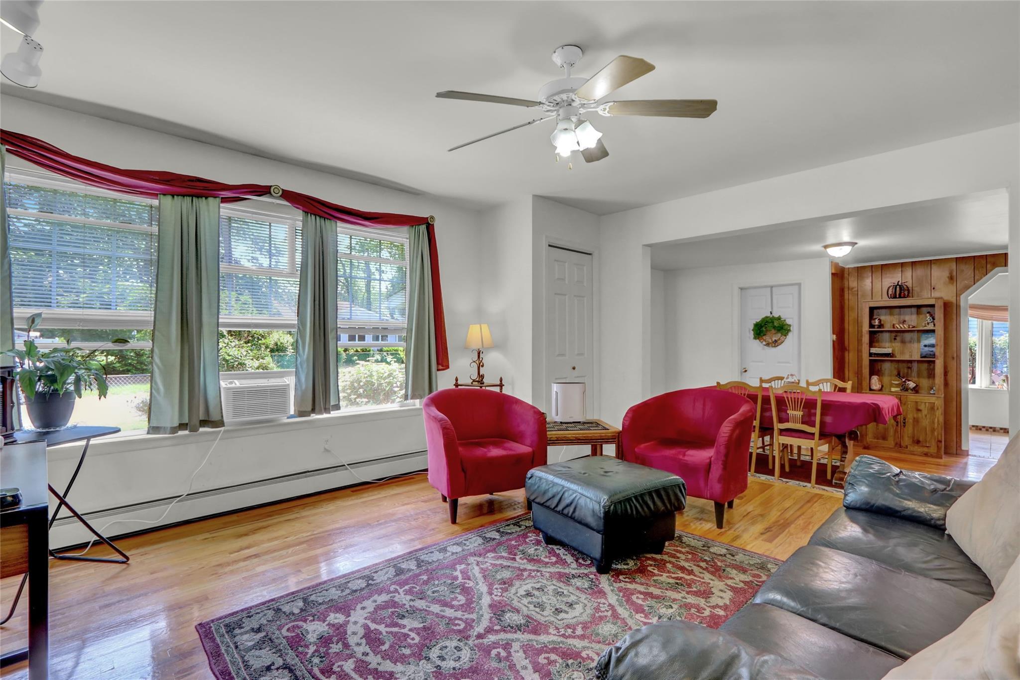 Single Family Magnolia  Suffolk County, NY 11951, MLS-878383-7