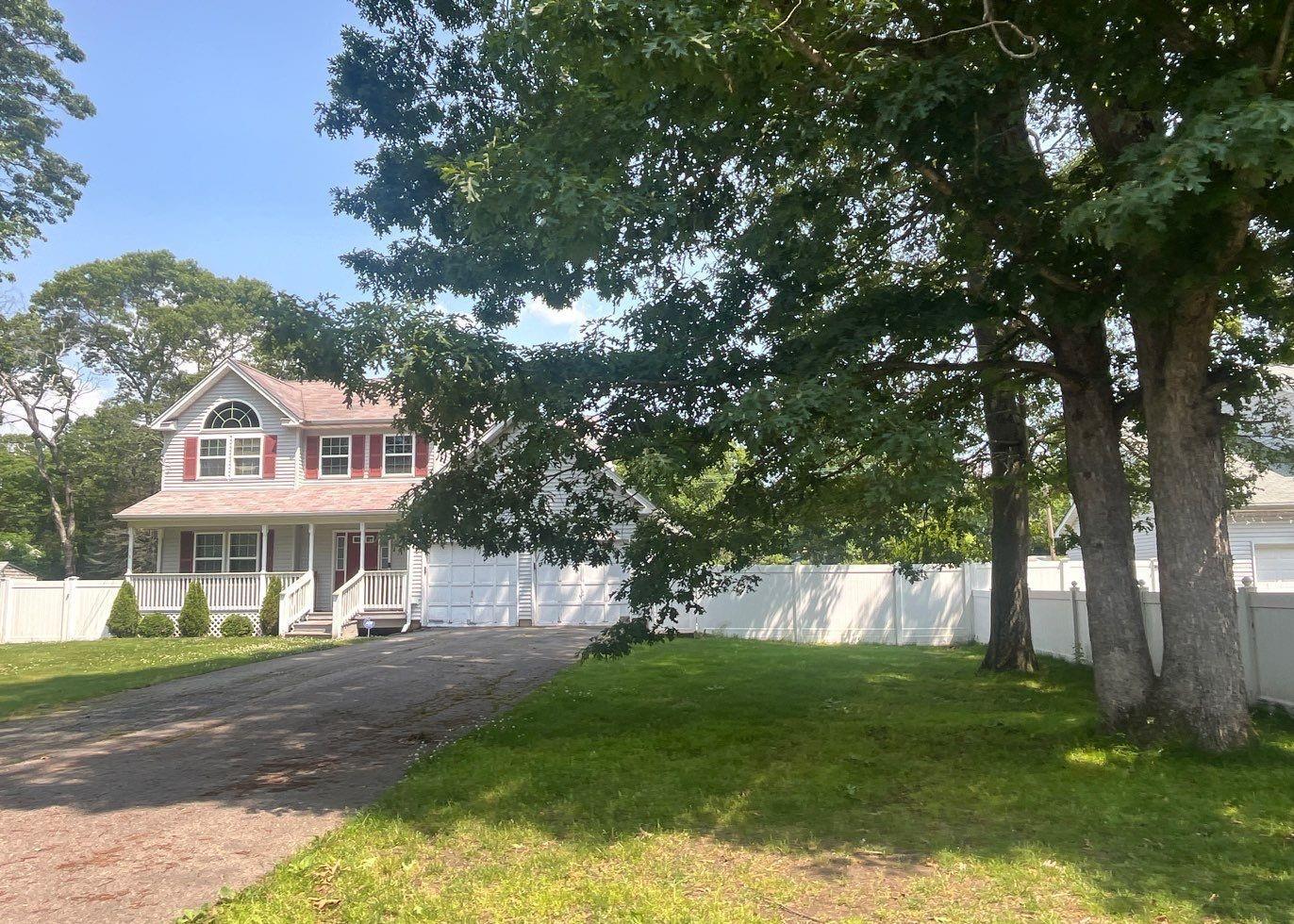 Single Family Patchogue  Suffolk County, NY 11950, MLS-878388-2