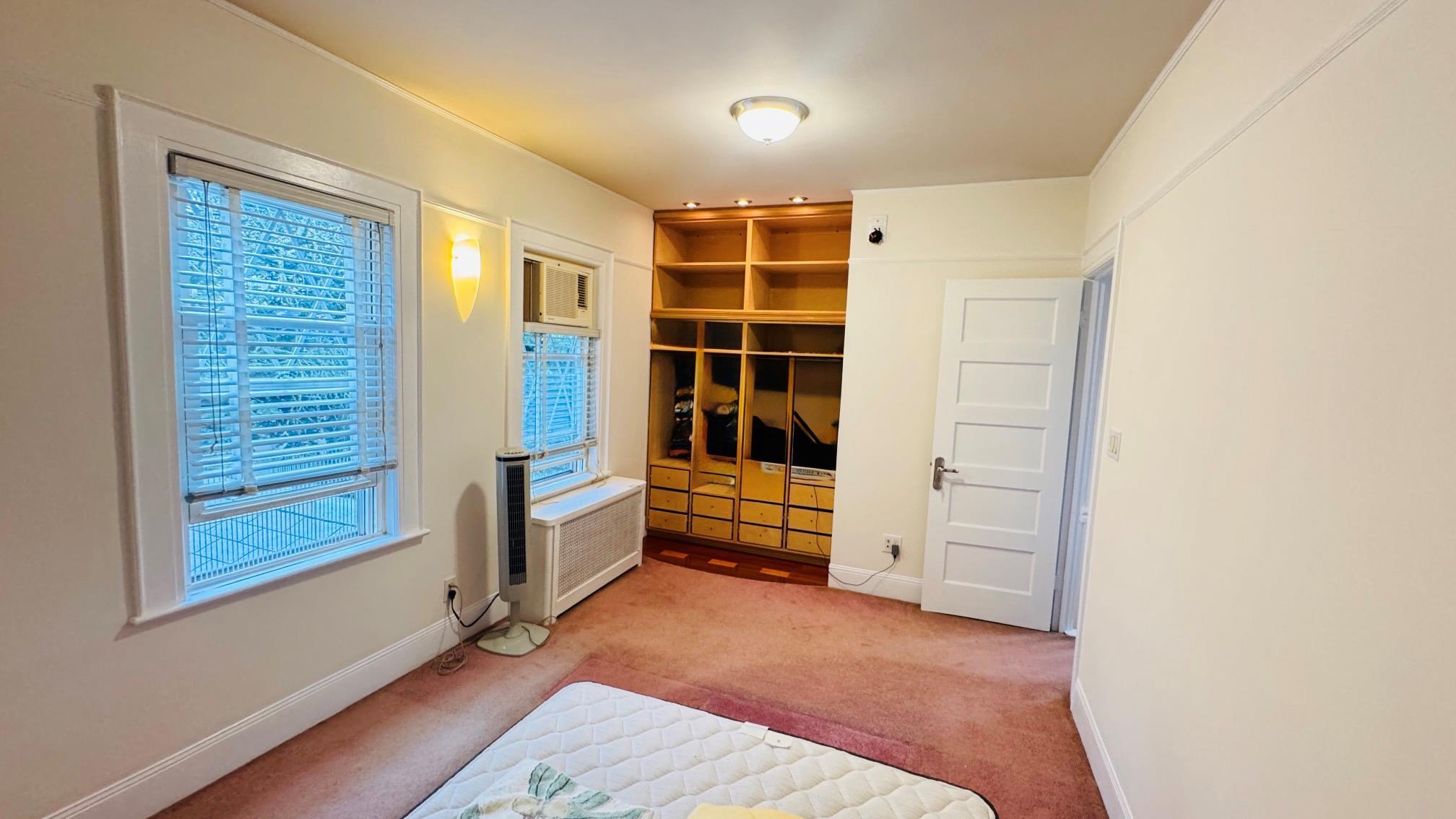 Single Family 86th Street  Queens, NY 11421, MLS-878417-7