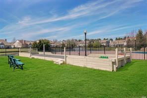 Single Family Ira  Suffolk County, NY 11766, MLS-878423-32