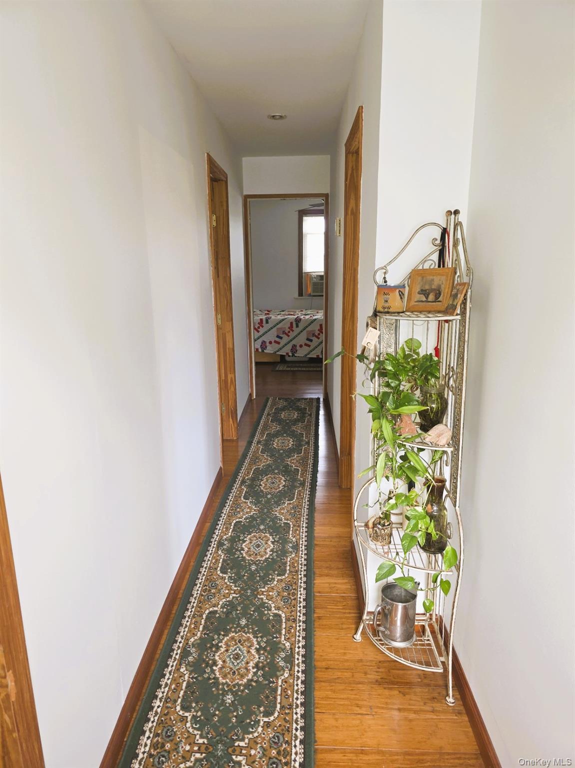 Single Family June Nassau County, NY 11709, MLS-878440-28