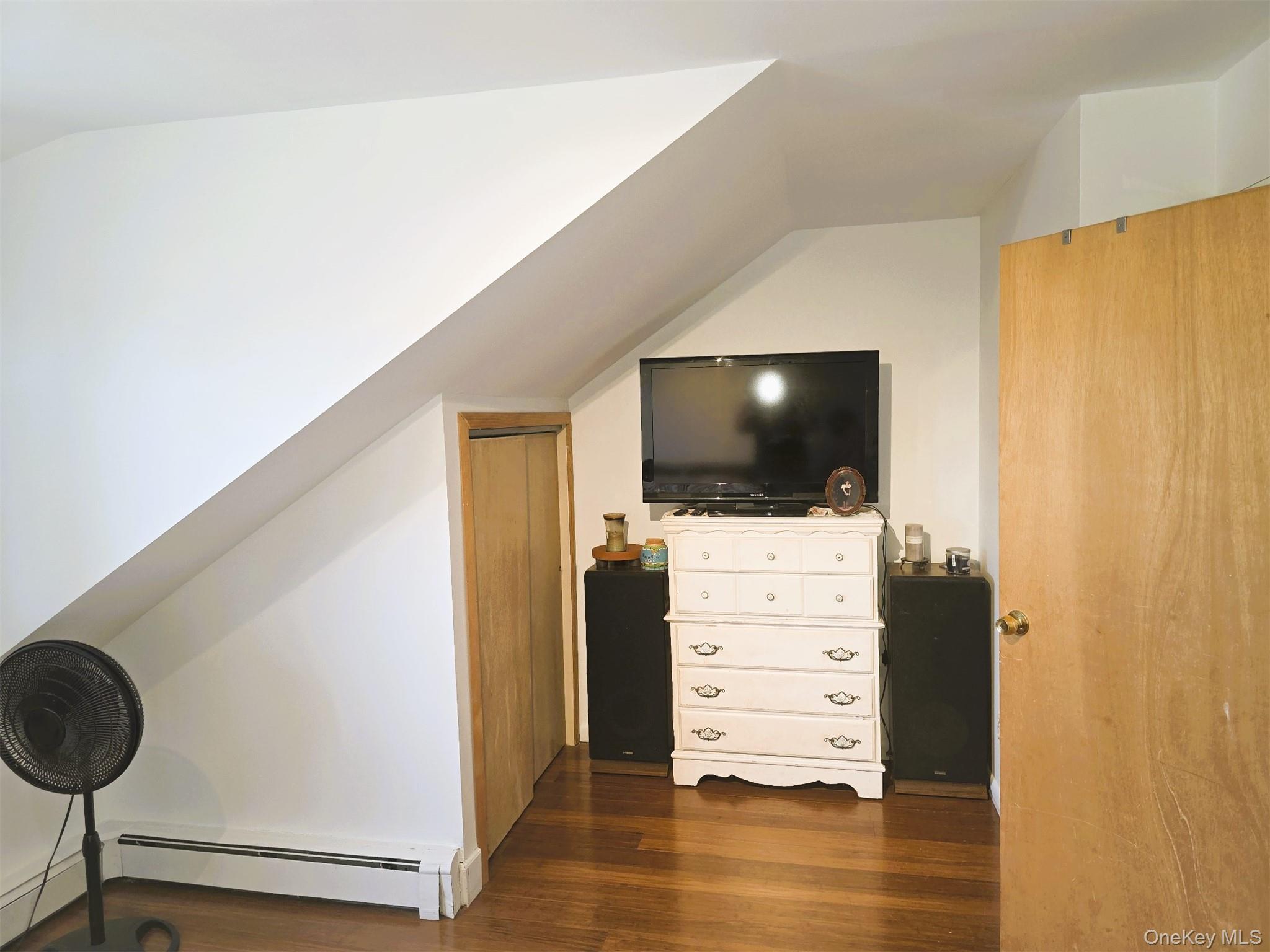 Single Family June Nassau County, NY 11709, MLS-878440-33