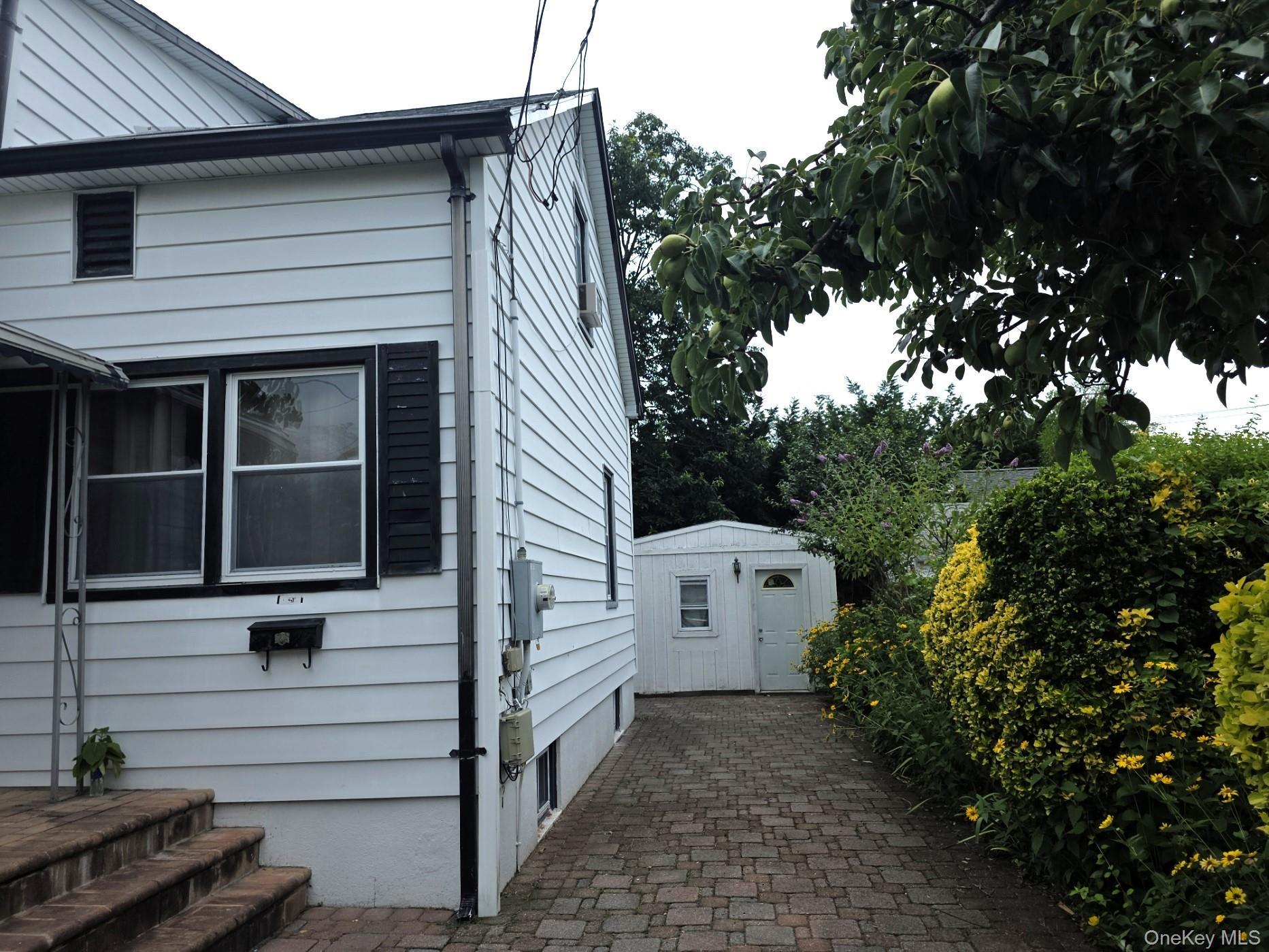 Single Family June Nassau County, NY 11709, MLS-878440-4