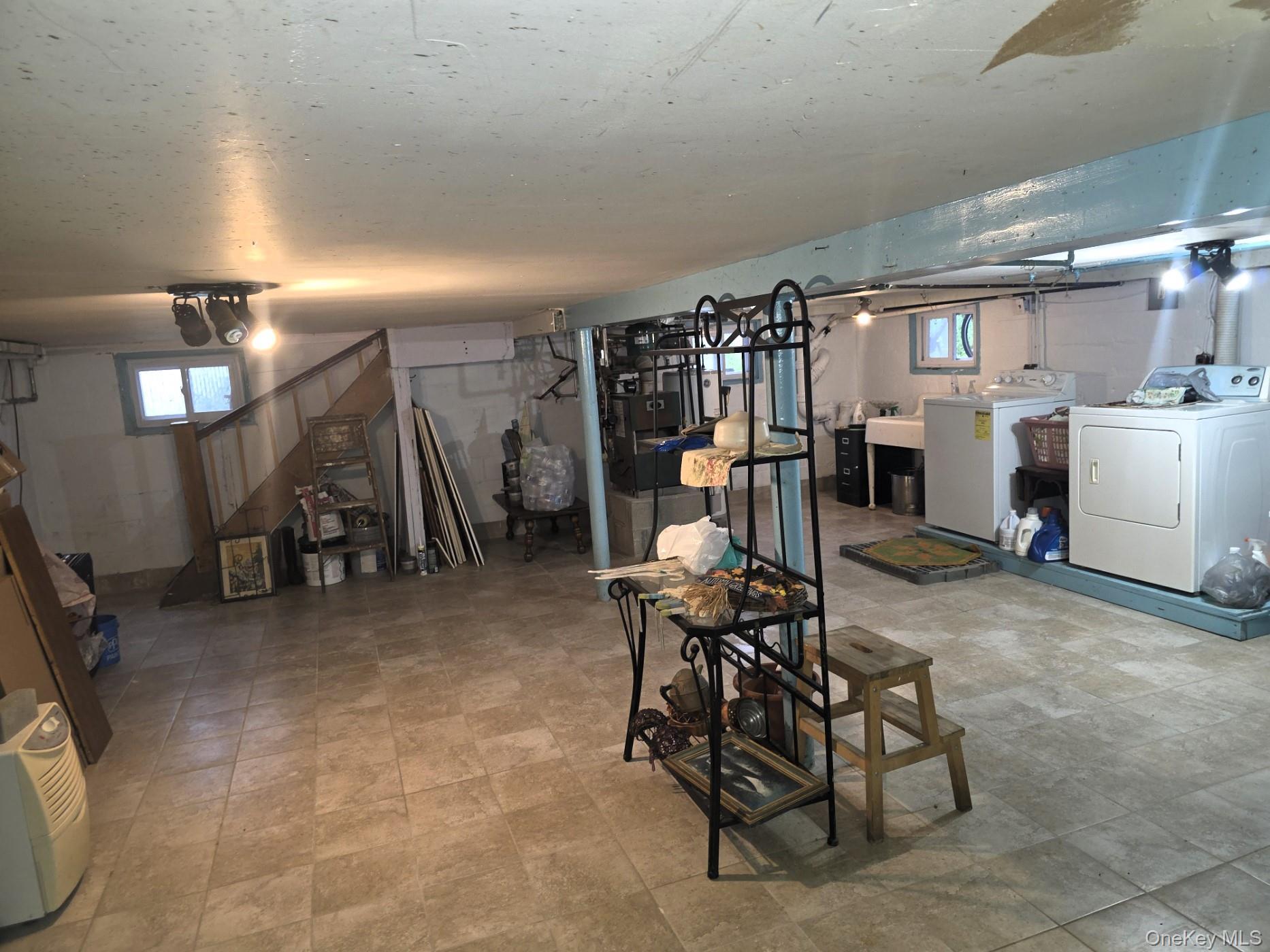 Single Family June Nassau County, NY 11709, MLS-878440-42