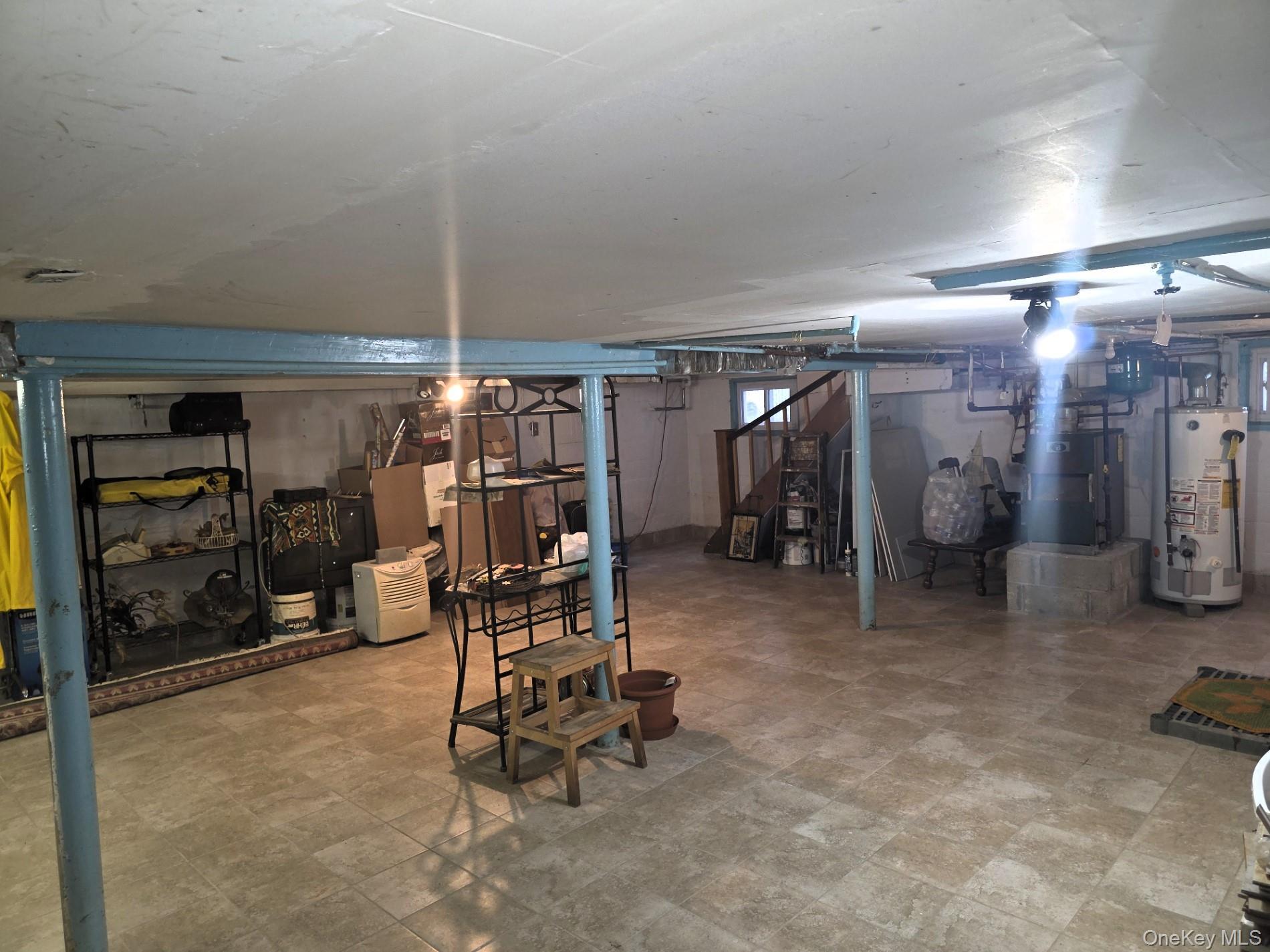 Single Family June Nassau County, NY 11709, MLS-878440-43