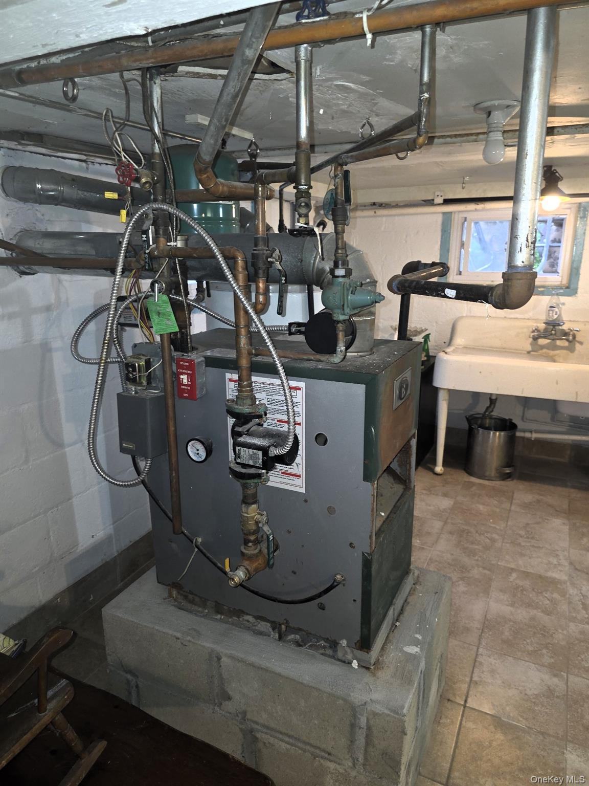 Single Family June Nassau County, NY 11709, MLS-878440-44