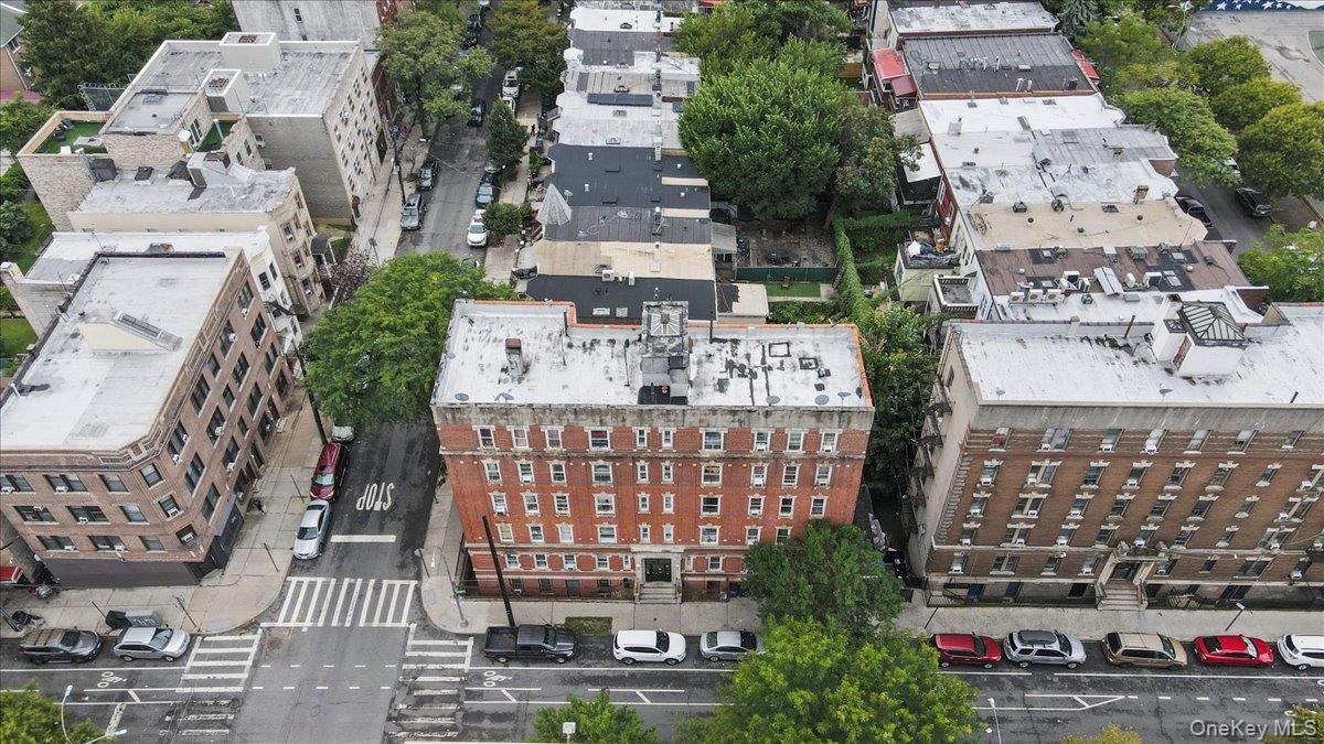 Commercial Sale E 189th Street  Bronx, NY 10458, MLS-878460-3