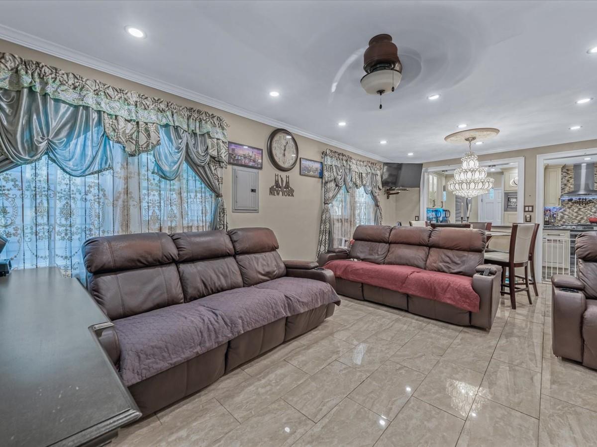 Single Family 121st  Queens, NY 11420, MLS-878488-3