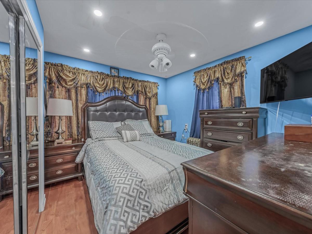 Single Family 121st  Queens, NY 11420, MLS-878488-7