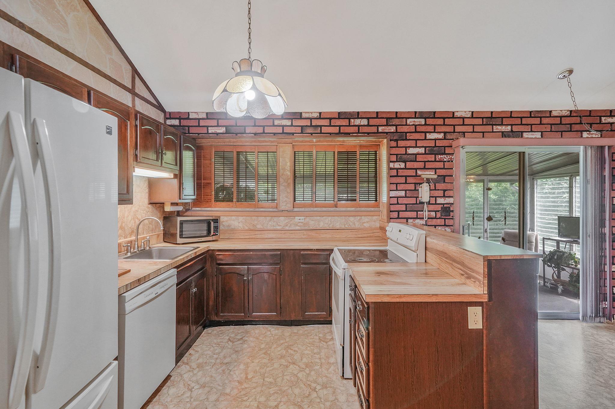 Single Family Forte  Suffolk County, NY 11763, MLS-878493-9
