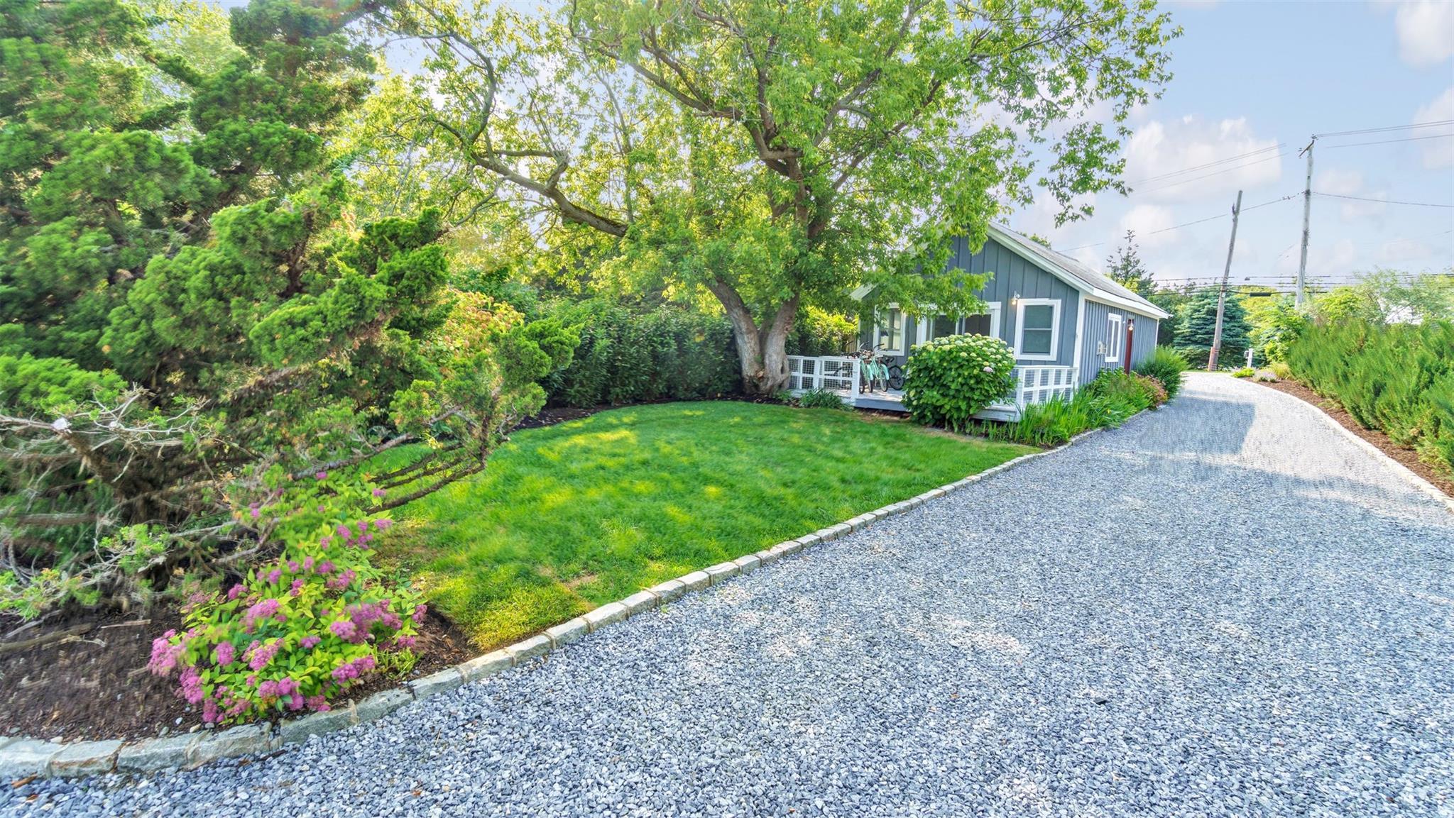Single Family Main  Suffolk County, NY 11939, MLS-878494-25
