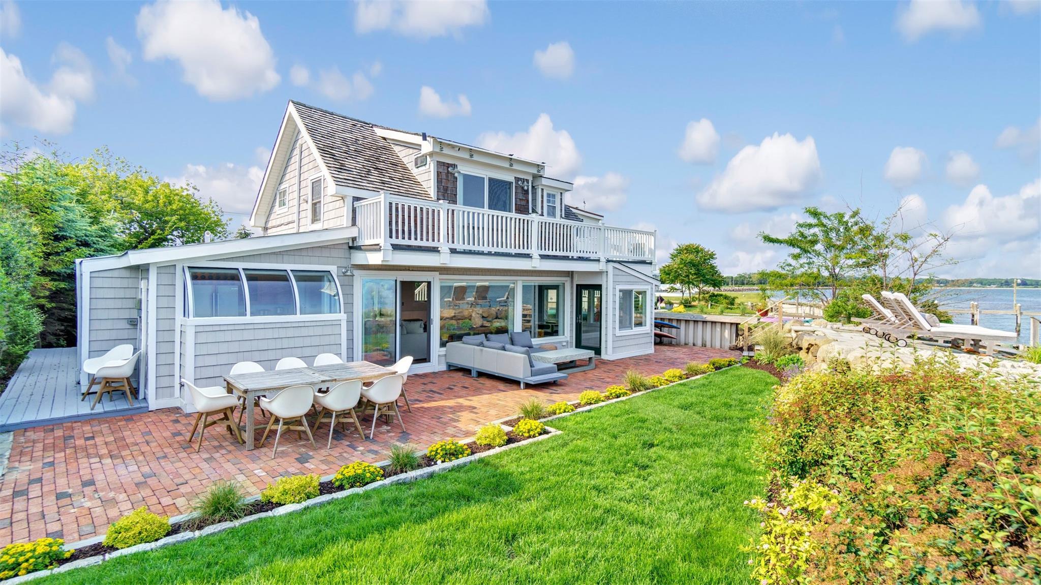 Single Family Main  Suffolk County, NY 11939, MLS-878494-5