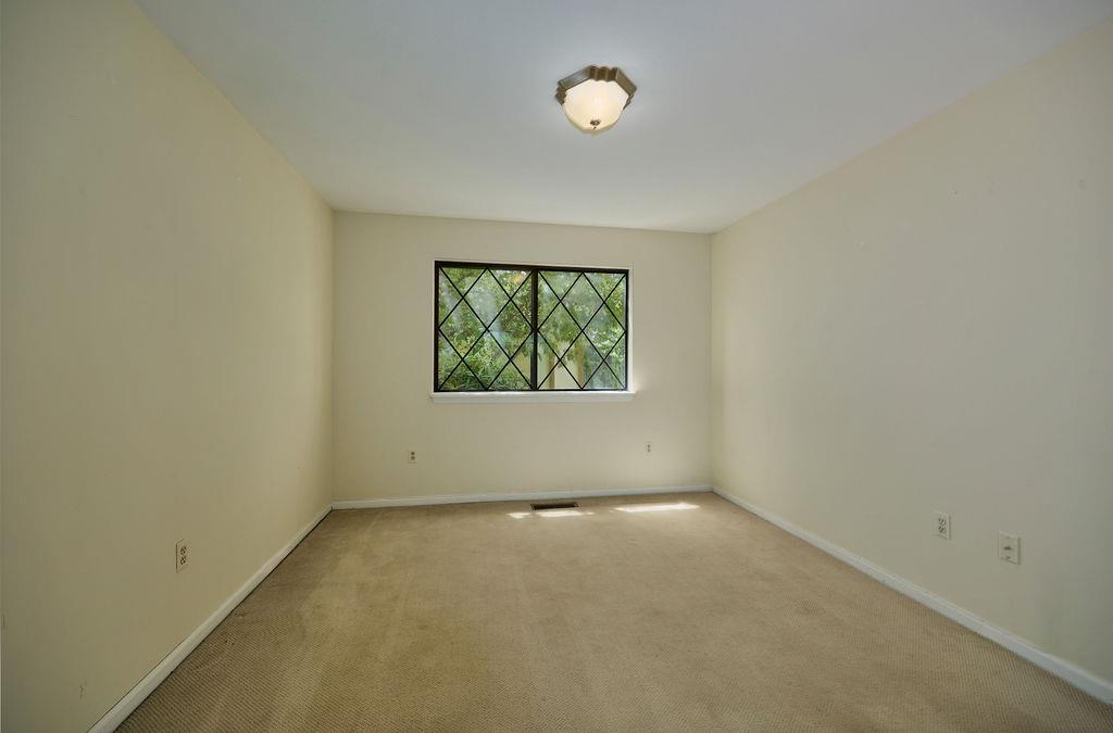 Single Family Stringham  Dutchess County, NY 12540, MLS-878508-11