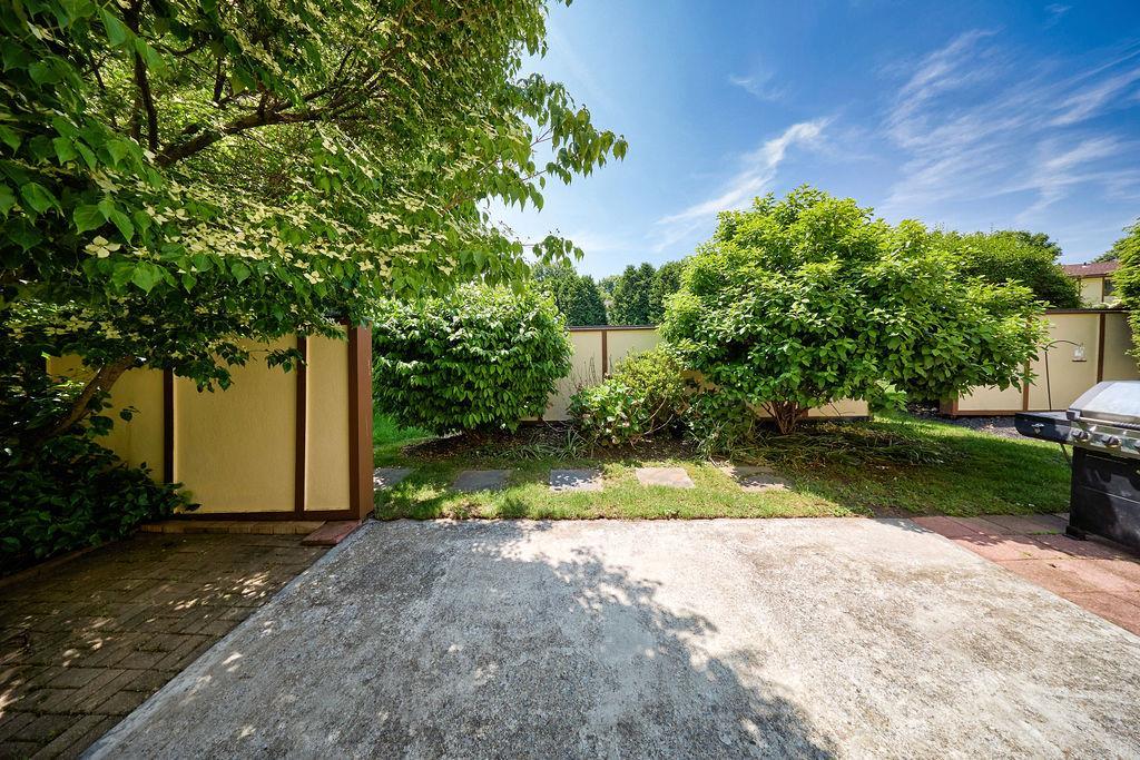 Single Family Stringham  Dutchess County, NY 12540, MLS-878508-14