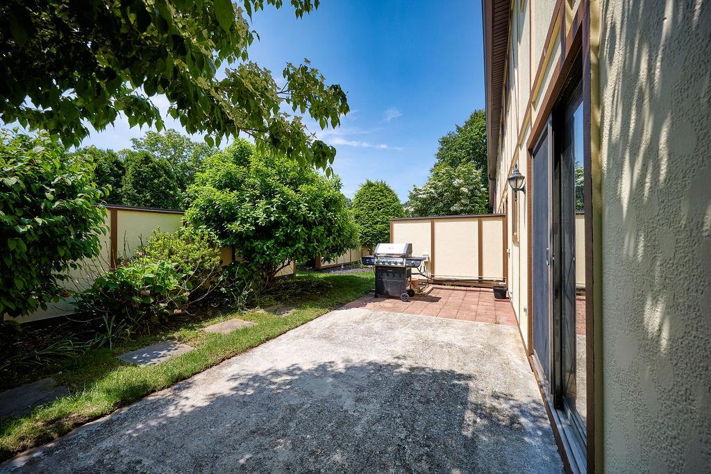 Single Family Stringham  Dutchess County, NY 12540, MLS-878508-16