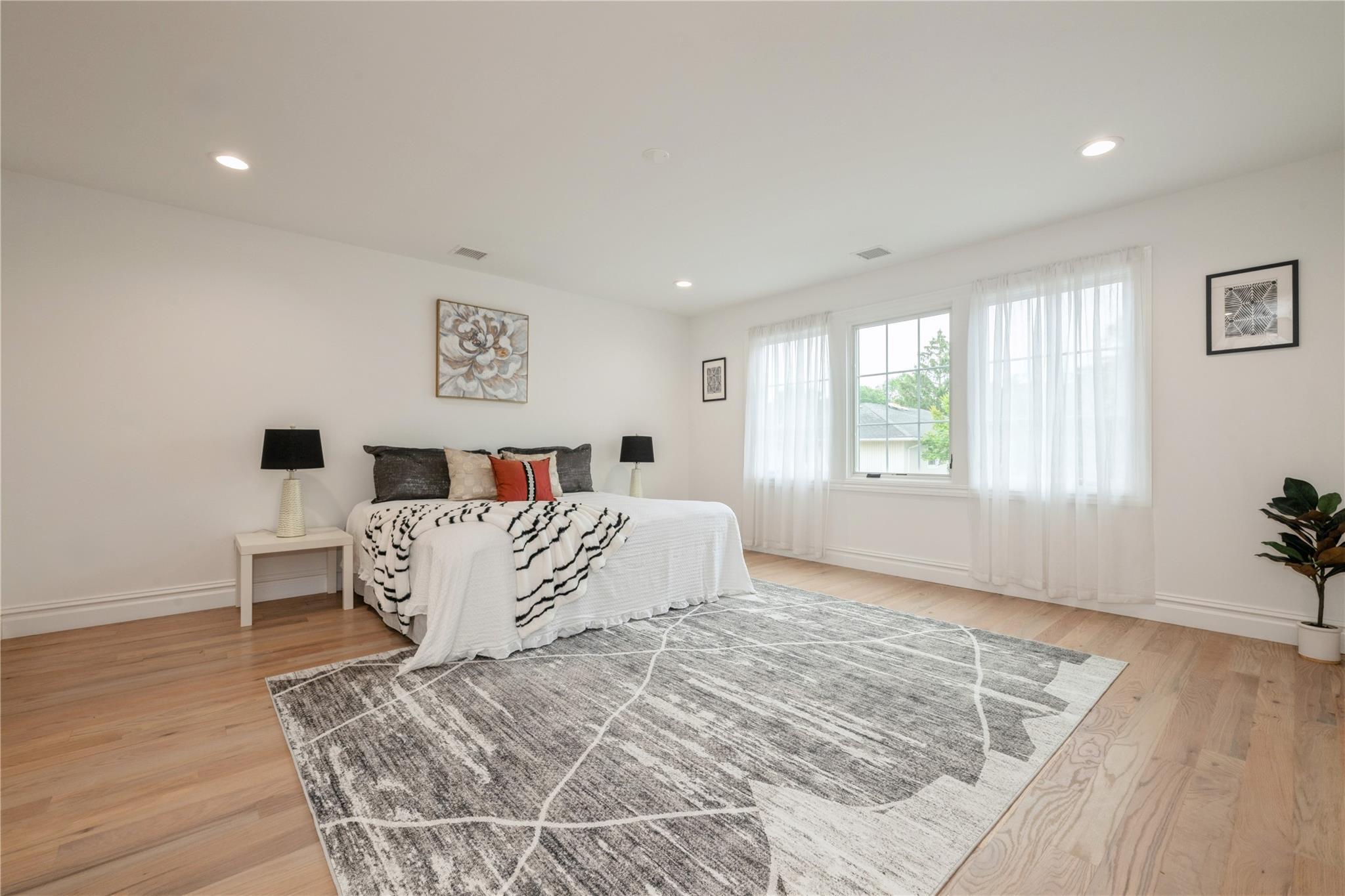 Single Family Cortland Ave Nassau County, NY 11801, MLS-878532-13